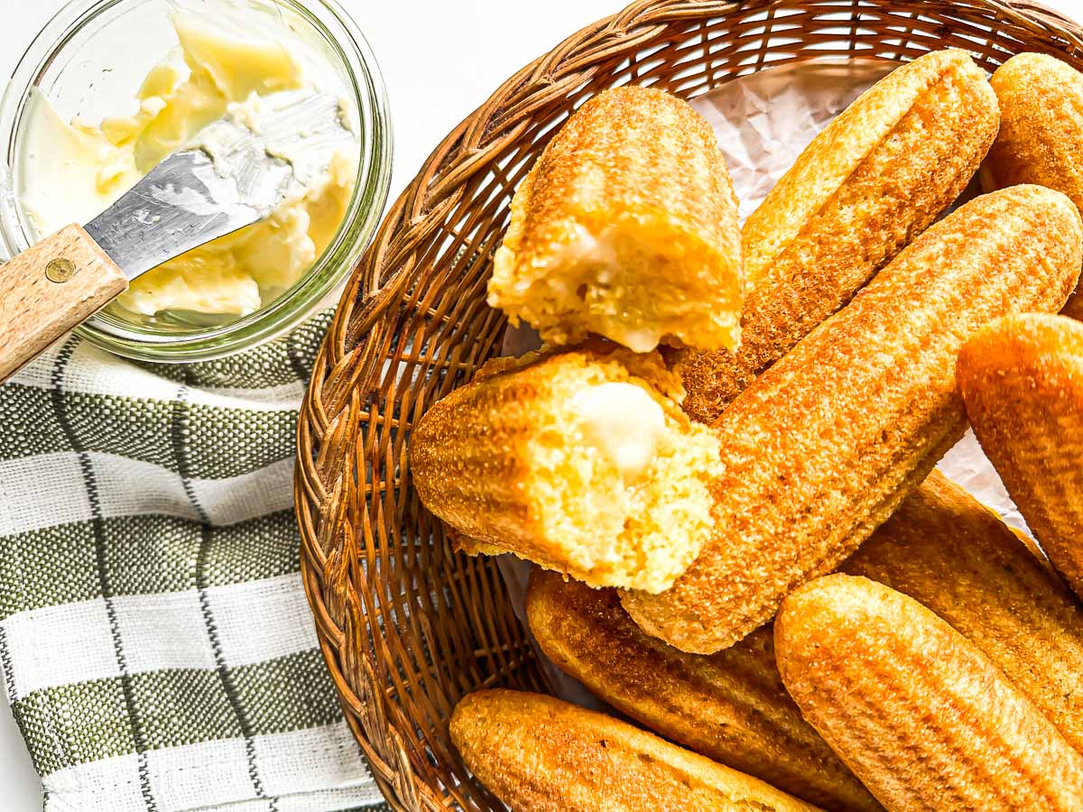Wedge Cornbread Pans for Crispy, Even Slices